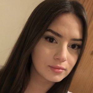 Meet your Posher, Jasmina